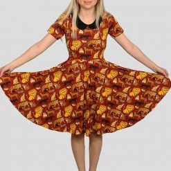 Brothers Knit Garments Cat Family Parks Dress