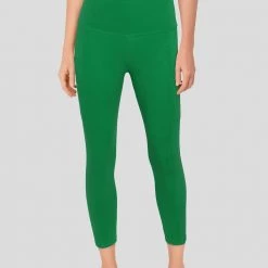 Stretch Garments Green 3/4-Length Adults Athletic Fit Leggings With Pockets