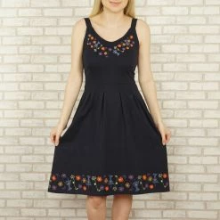 Brothers Knit Garments Neuron Embroidery Alice Dress